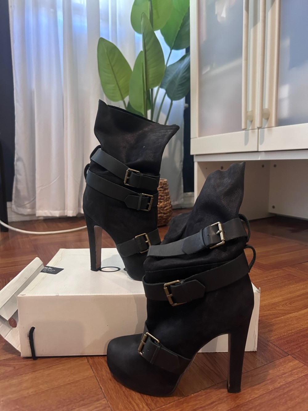 Aldo Fibiane-97 Black Buckle Strap High-Heel Ankle Boots